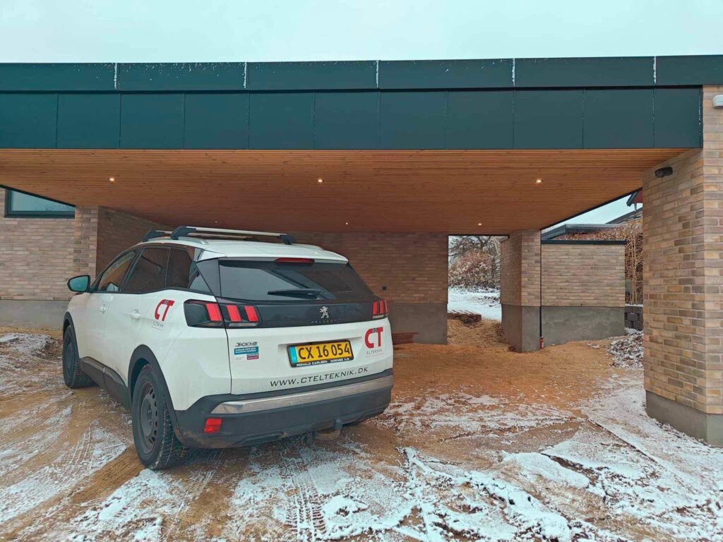 Nybyggeri og renoveret hus med elinstallationer fra CT Elteknik.